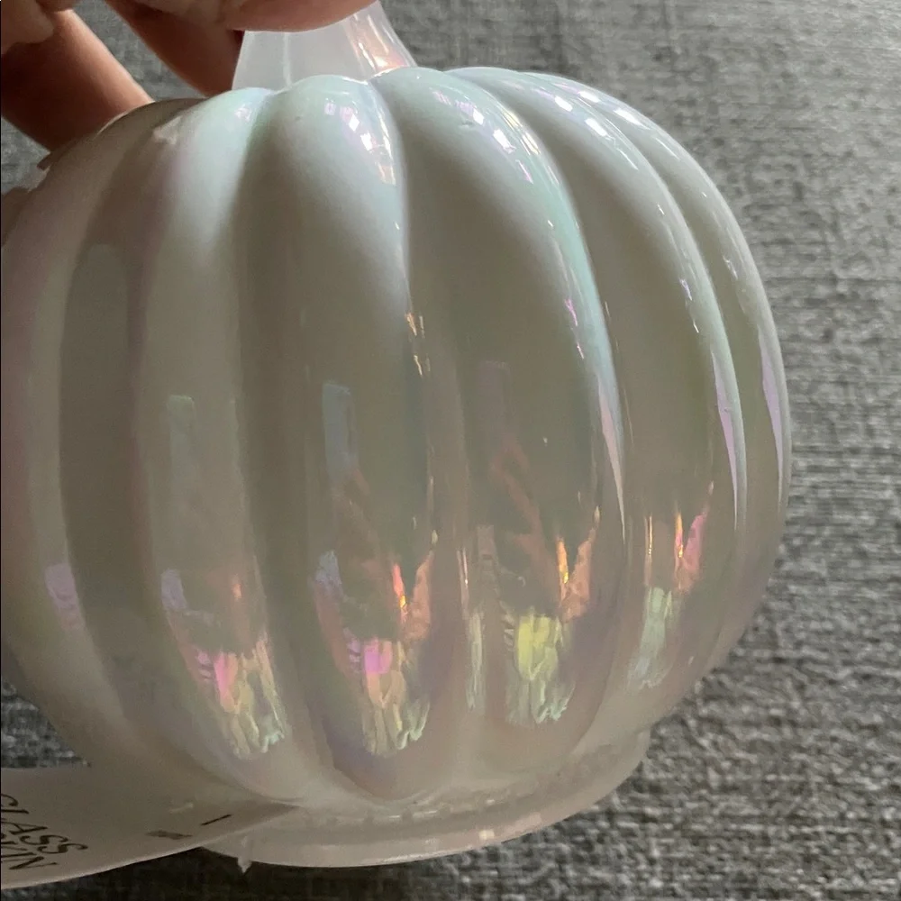 Target Round Glass Iridescent White Pumpkin Figur Bullseye Playground Halloween